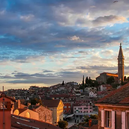 Bella Sea View ロヴィニ