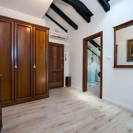 Bella Sea View Apartment Rovinj