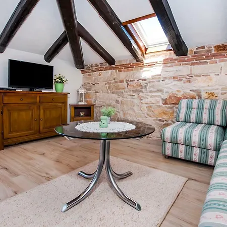 Bella Sea View ロヴィニ