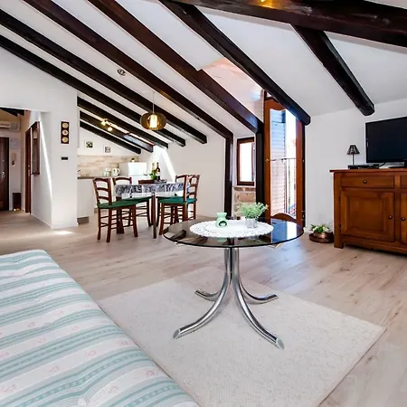 Apartman Bella Sea View *