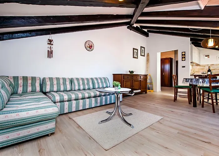 Bella Sea View Apartamento *